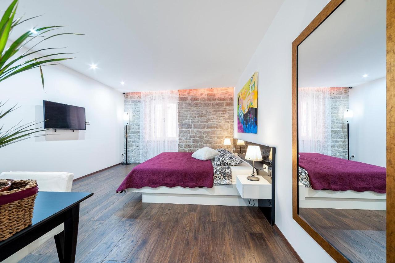 דירות שיבניק Aparment Lila מראה חיצוני תמונה
